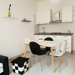Apartment Red Ginger, Oristano